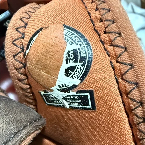 Keen Men's Arroyo II Waterproof Trekking Brown and Orange Shoes - Picture 13 of 13